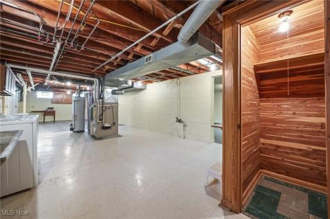 11580 Lake Avenue Cleveland OH 44102