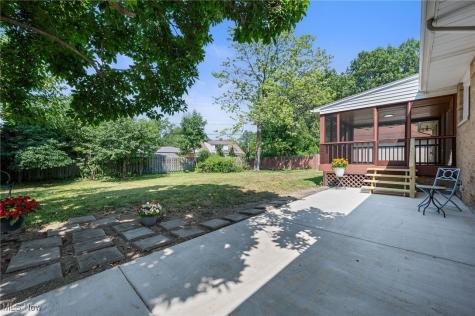 11580 Lake Avenue Cleveland OH 44102