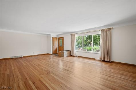 11580 Lake Avenue Cleveland OH 44102