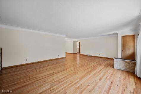 11580 Lake Avenue Cleveland OH 44102