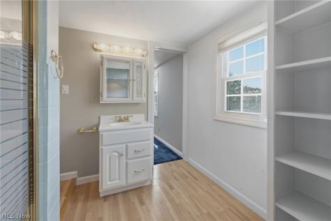 105 Donner Avenue NW North Canton OH 44720