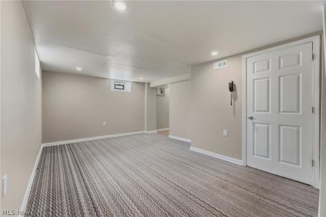 105 Donner Avenue NW North Canton OH 44720