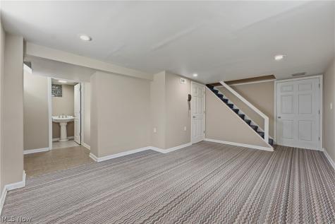 105 Donner Avenue NW North Canton OH 44720