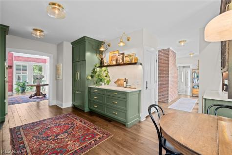 374 N Main Street Hudson OH 44236