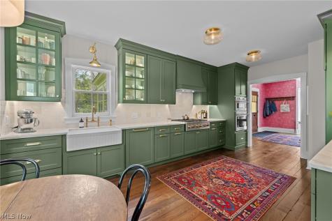 374 N Main Street Hudson OH 44236