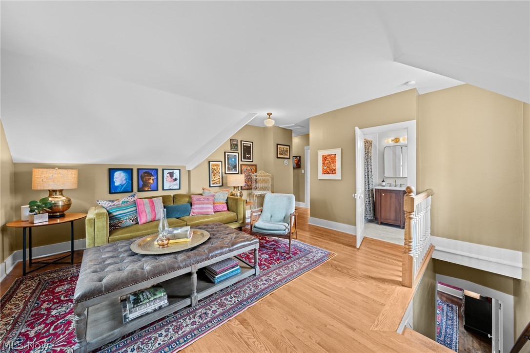 374 N Main Street Hudson OH 44236