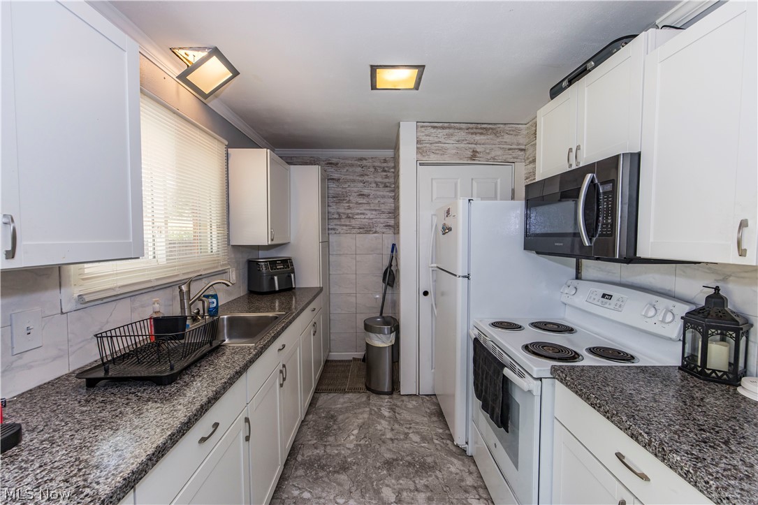 2230 Lynnwood Drive Stow OH 44224