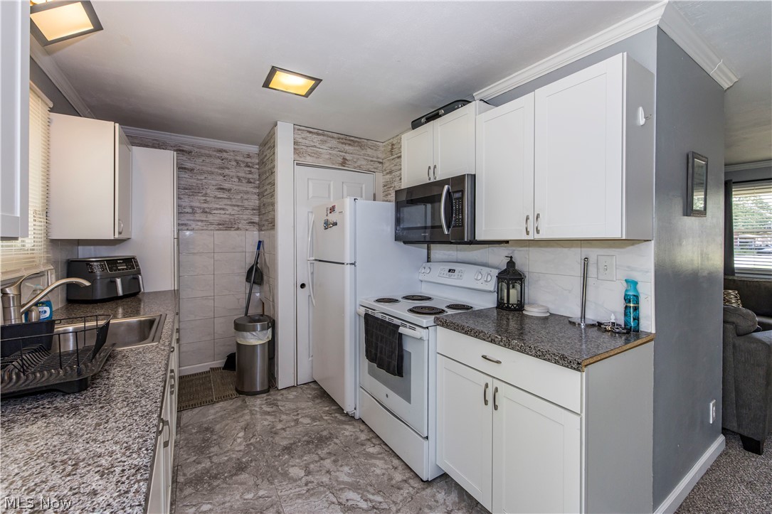 2230 Lynnwood Drive Stow OH 44224