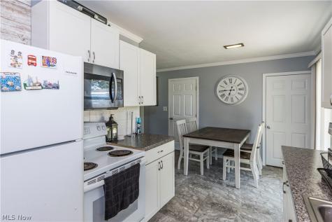 2230 Lynnwood Drive Stow OH 44224