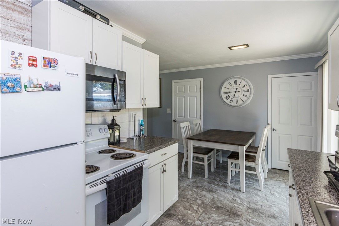 2230 Lynnwood Drive Stow OH 44224