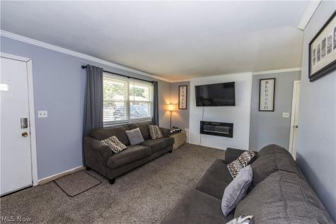 2230 Lynnwood Drive Stow OH 44224