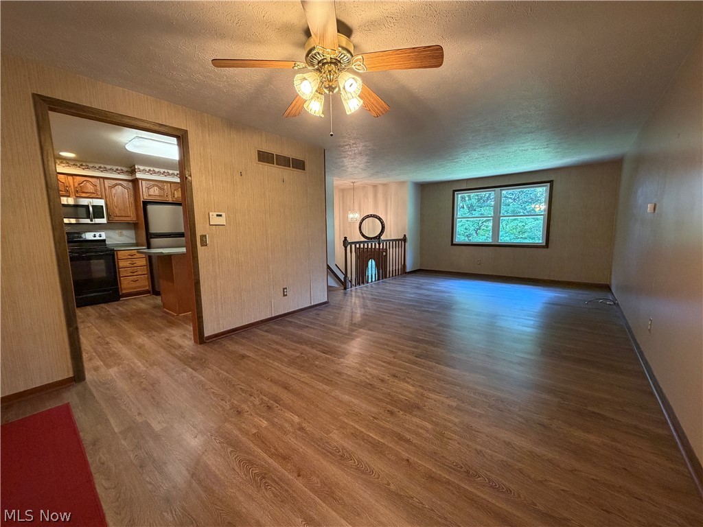 6208 Arrow Road NW Minerva OH 44657