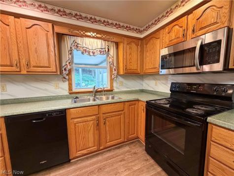 6208 Arrow Road NW Minerva OH 44657