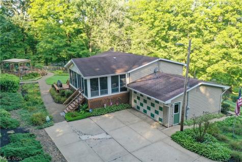 6208 Arrow Road NW Minerva OH 44657