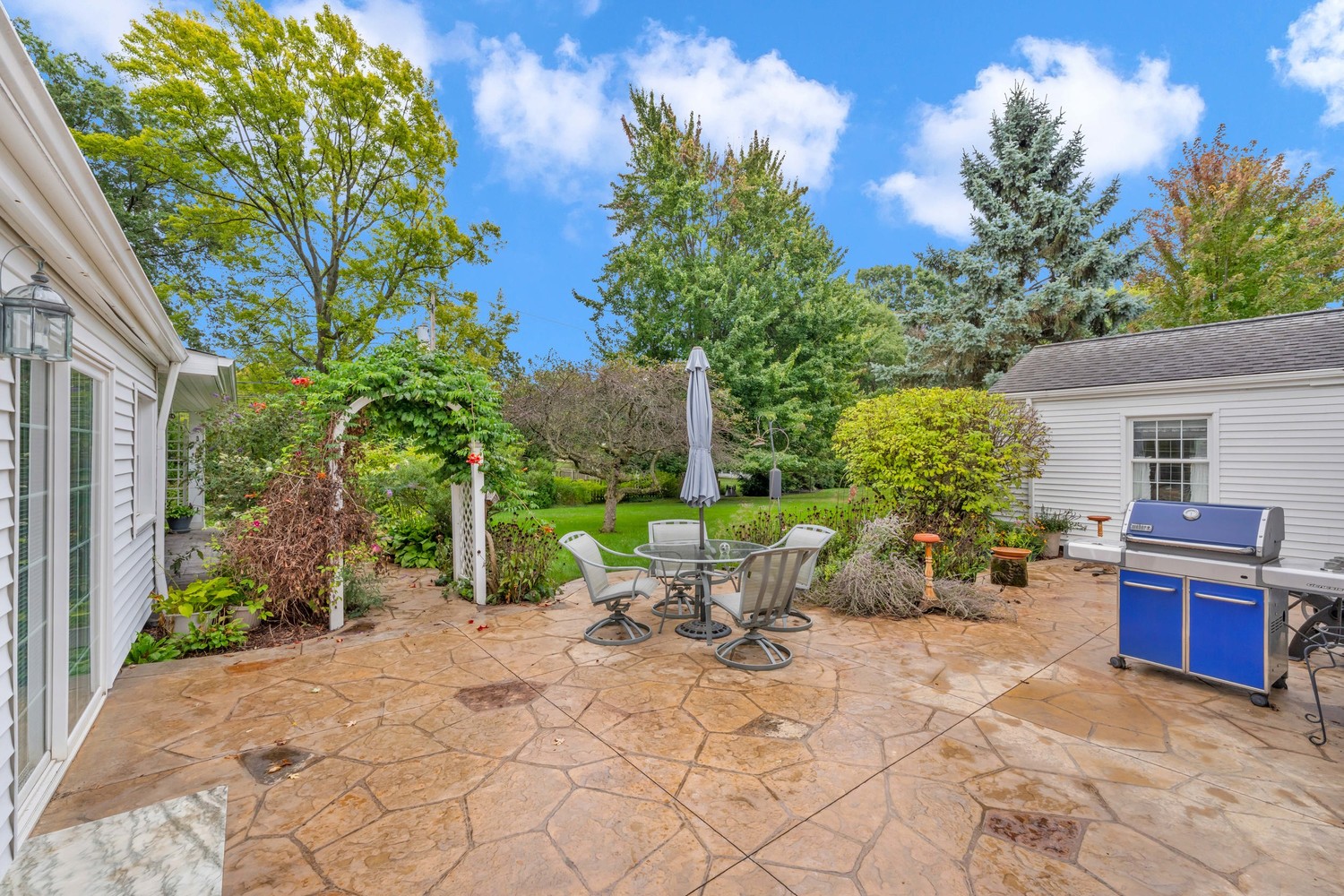 485 Clague Road Bay Village OH 44140