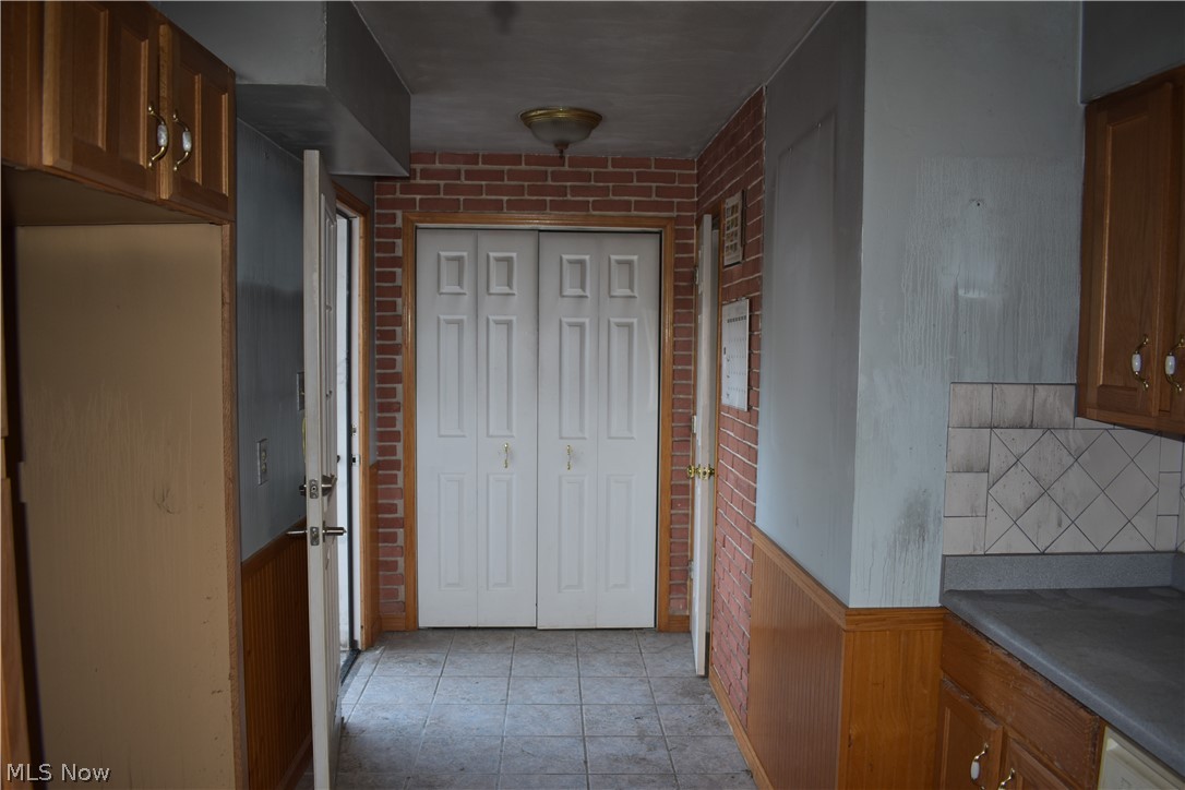 368 Sexton Street Struthers OH 44471