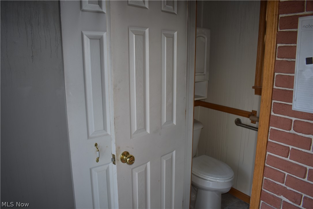 368 Sexton Street Struthers OH 44471
