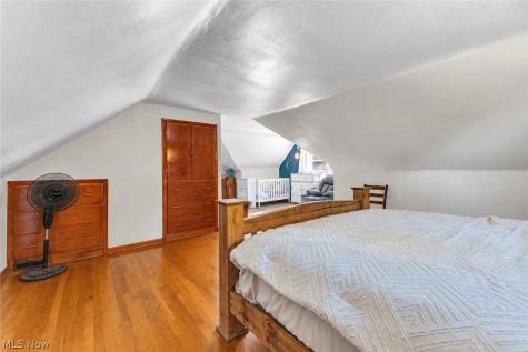 809 Curtis Avenue Cuyahoga Falls OH 44221