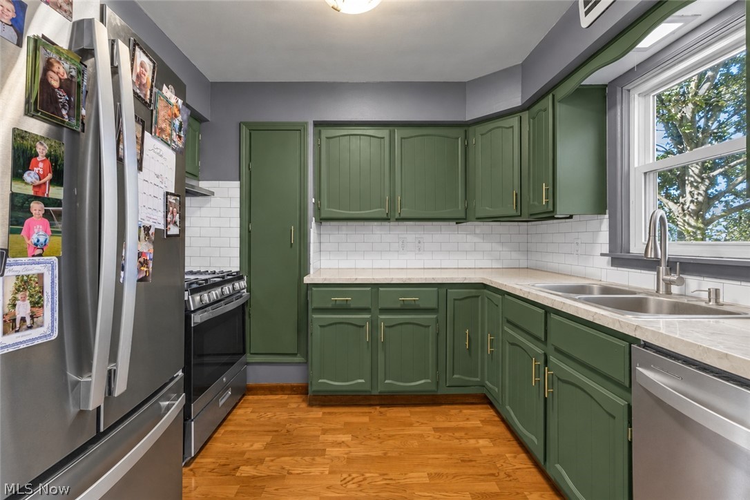 809 Curtis Avenue Cuyahoga Falls OH 44221