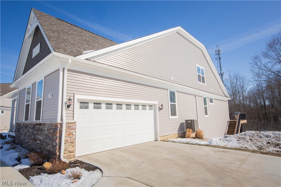 150 Seamore Road Aurora OH 44202