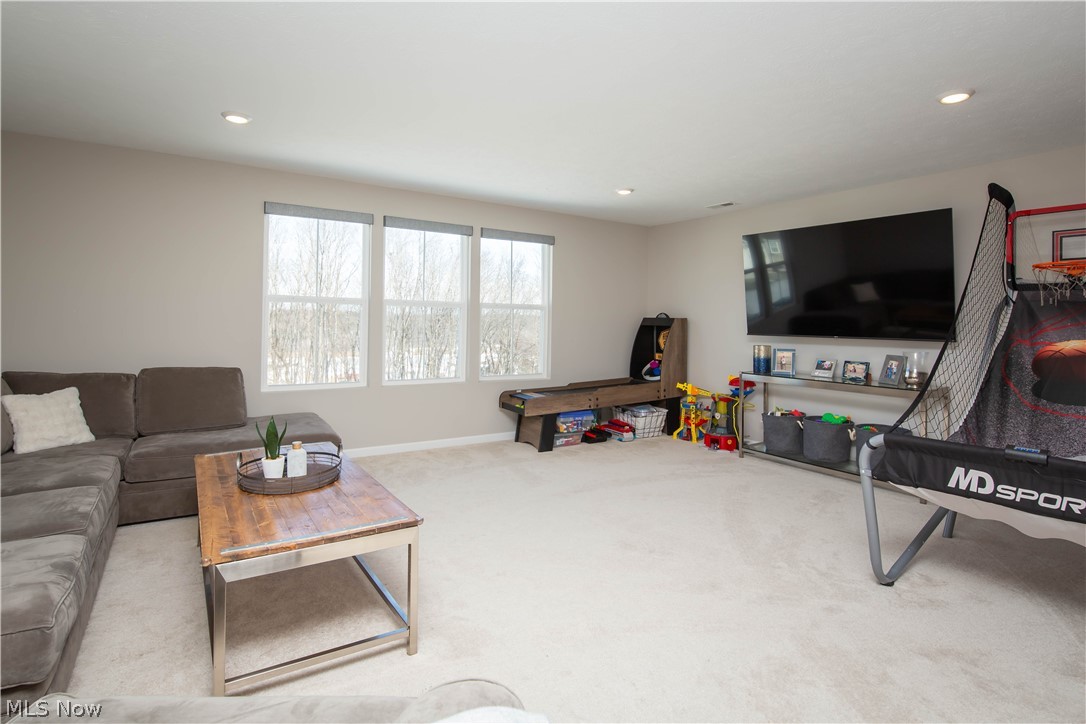 150 Seamore Road Aurora OH 44202