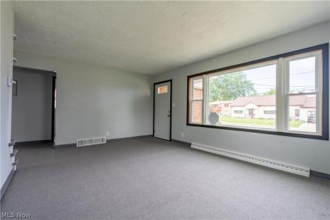 944 Donald Avenue Akron OH 44306