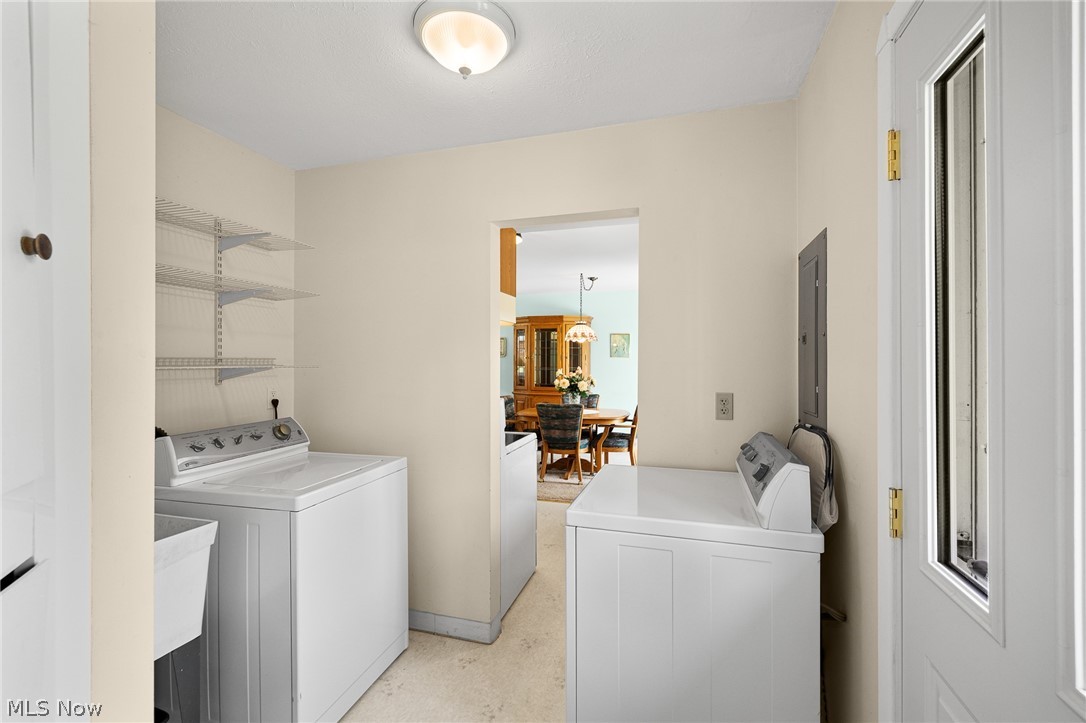 13366 Richards Drive Strongsville OH 44149