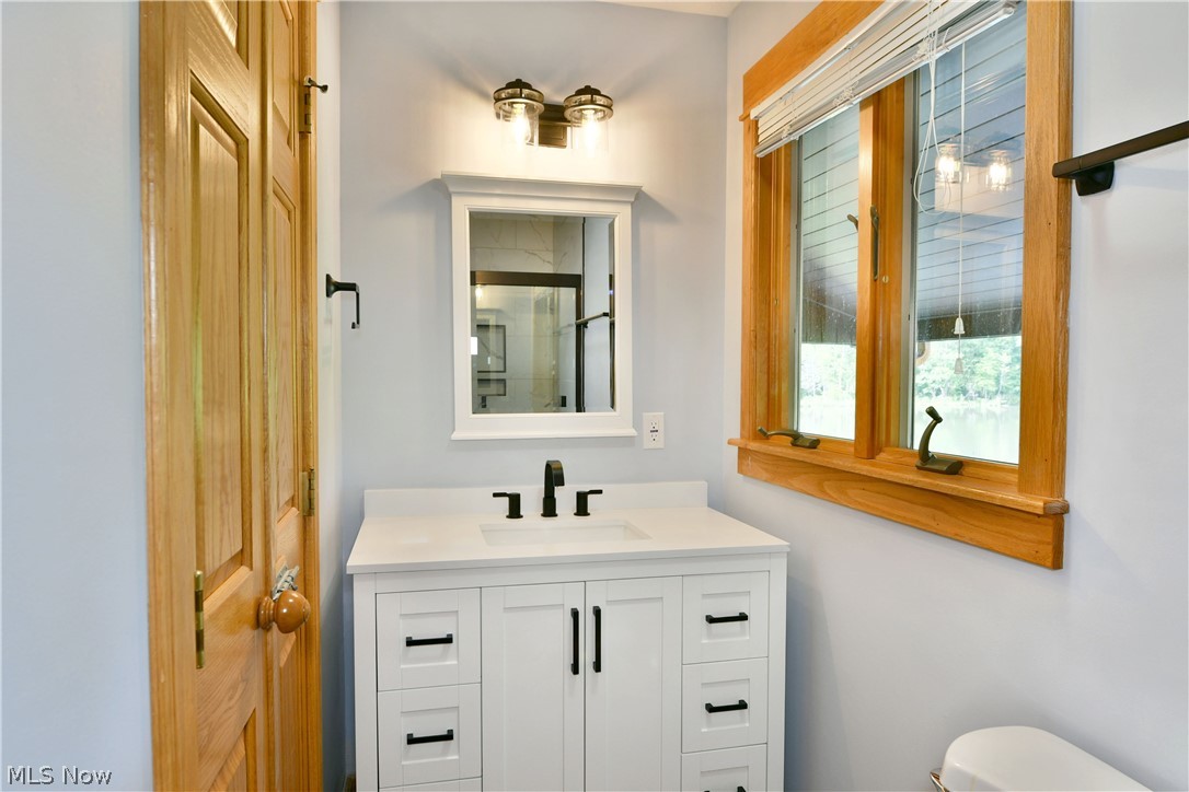 5305 Warren Sharon Road Vienna OH 44473