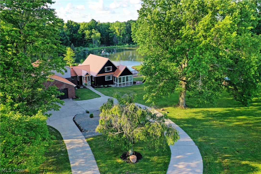 5305 Warren Sharon Road Vienna OH 44473