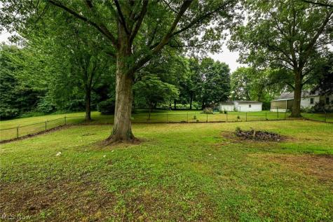 2933 S Hametown Road Norton OH 44203