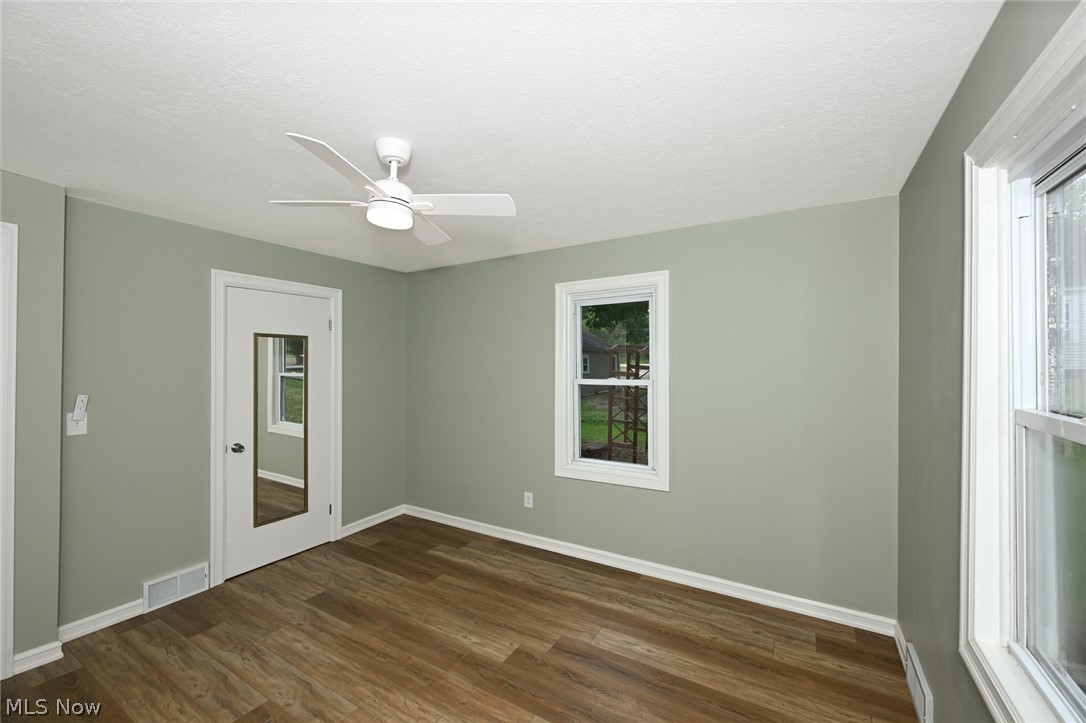 2933 S Hametown Road Norton OH 44203