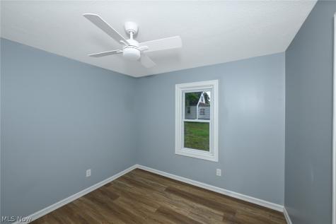 2933 S Hametown Road Norton OH 44203