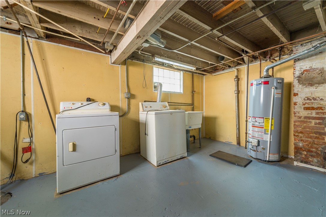 3026 Saratoga Cleveland OH 44109