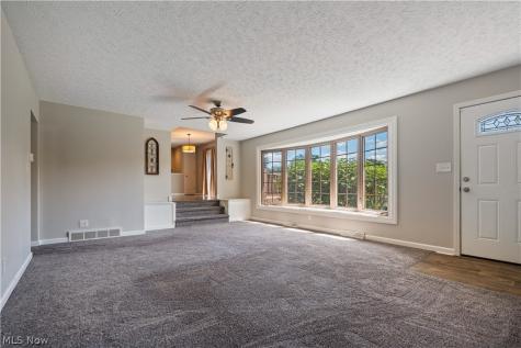 5265 Pin Oak Street NW Massillon OH 44647