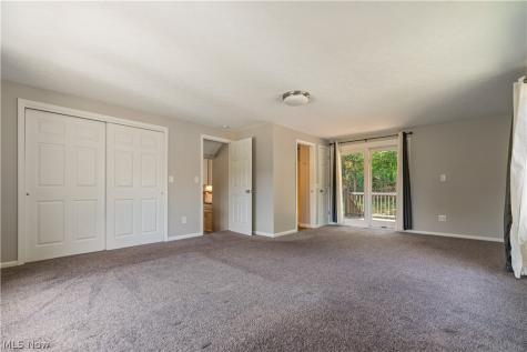 5265 Pin Oak Street NW Massillon OH 44647