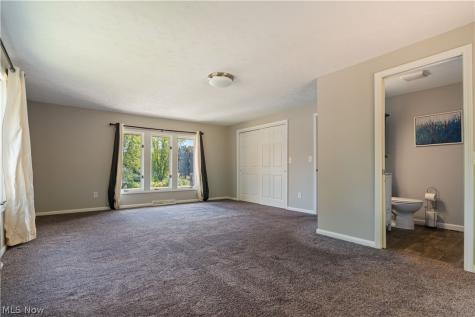 5265 Pin Oak Street NW Massillon OH 44647