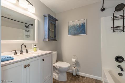 5265 Pin Oak Street NW Massillon OH 44647