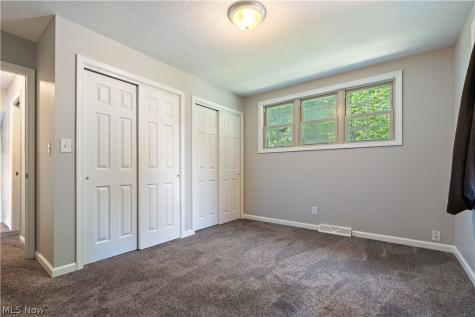 5265 Pin Oak Street NW Massillon OH 44647