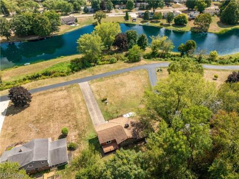5265 Pin Oak Street NW Massillon OH 44647