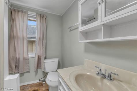 425 Frazier Avenue Akron OH 44305