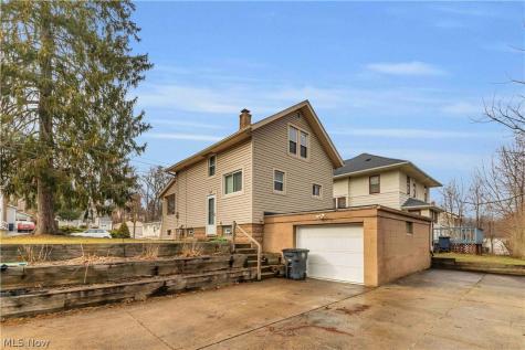 425 Frazier Avenue Akron OH 44305