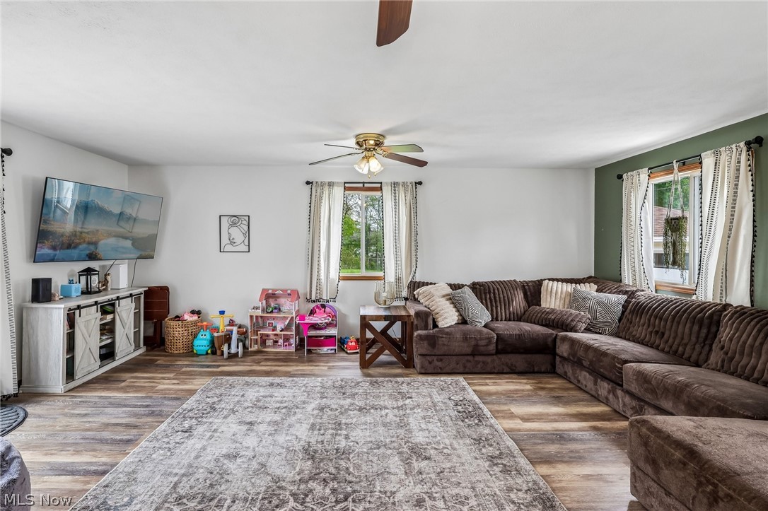 6293 Brookmere Drive Parma Heights OH 44130