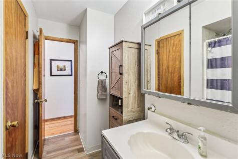 6293 Brookmere Drive Parma Heights OH 44130