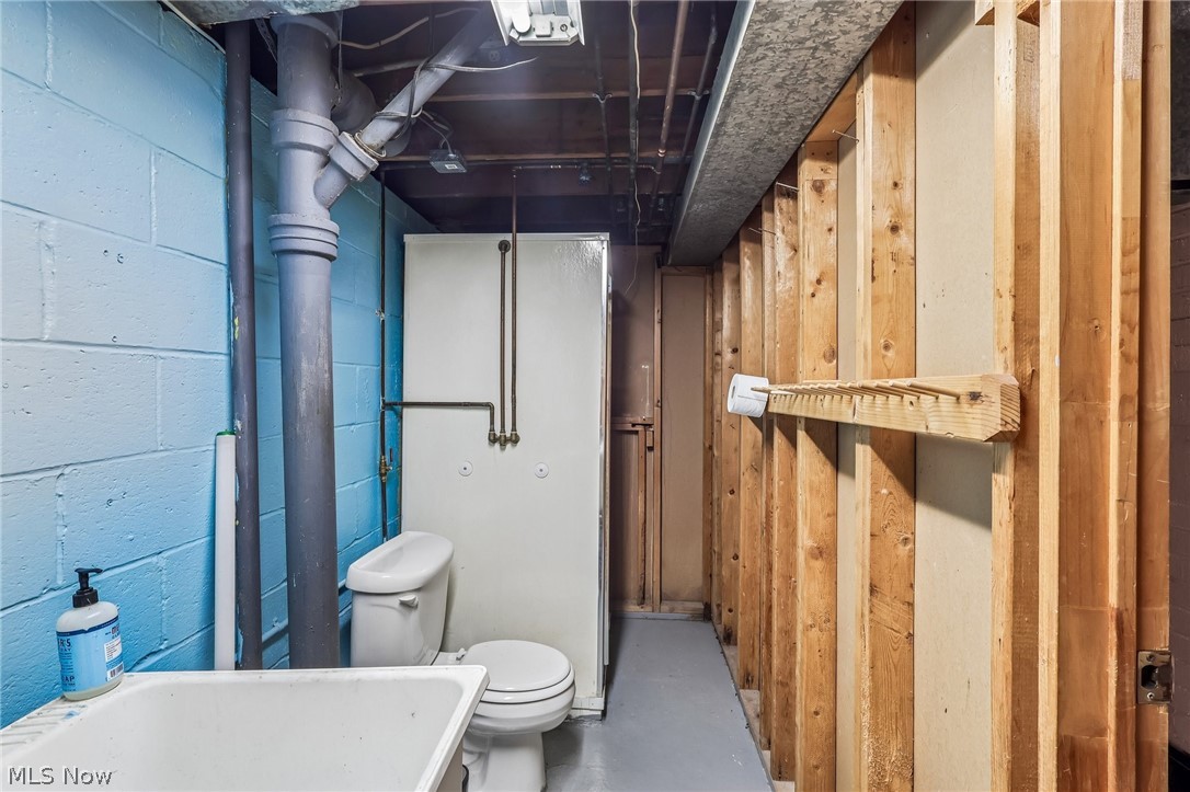 6293 Brookmere Drive Parma Heights OH 44130