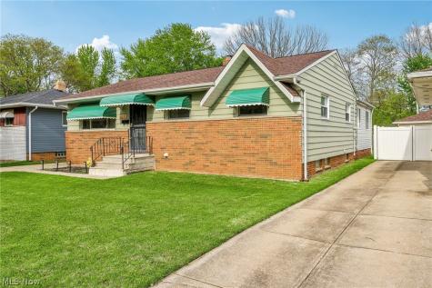 6293 Brookmere Drive Parma Heights OH 44130