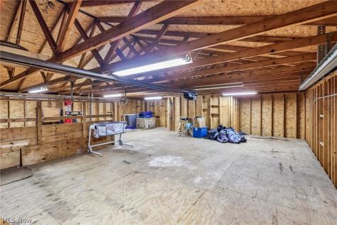 6293 Brookmere Drive Parma Heights OH 44130