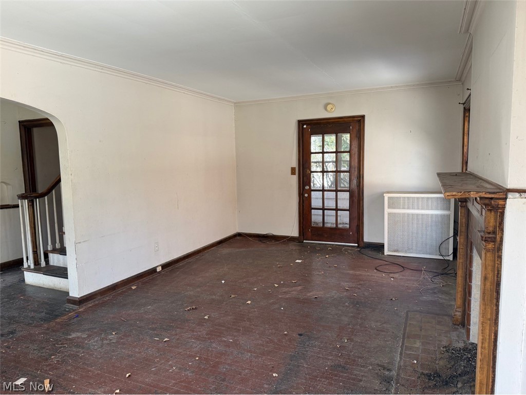 16173 Glynn Road East Cleveland OH 44112