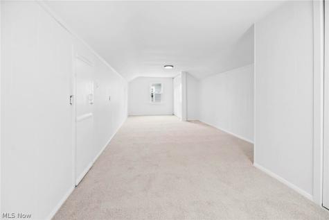 241 Harwood Street Elyria OH 44035