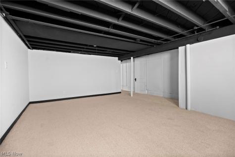 241 Harwood Street Elyria OH 44035