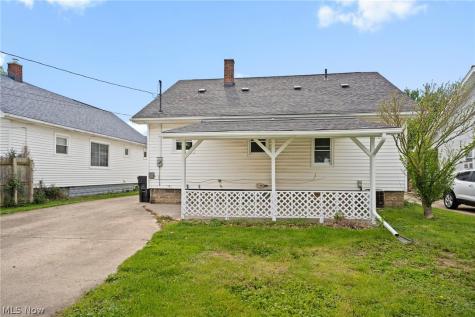 241 Harwood Street Elyria OH 44035